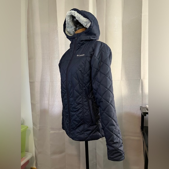 Columbia Women's Quilted zip up Jacket - Navy Blue - Picture 4 of 13